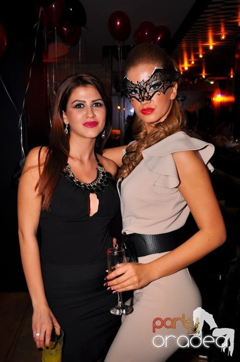 Birthday Party în Lounge, The Lounge