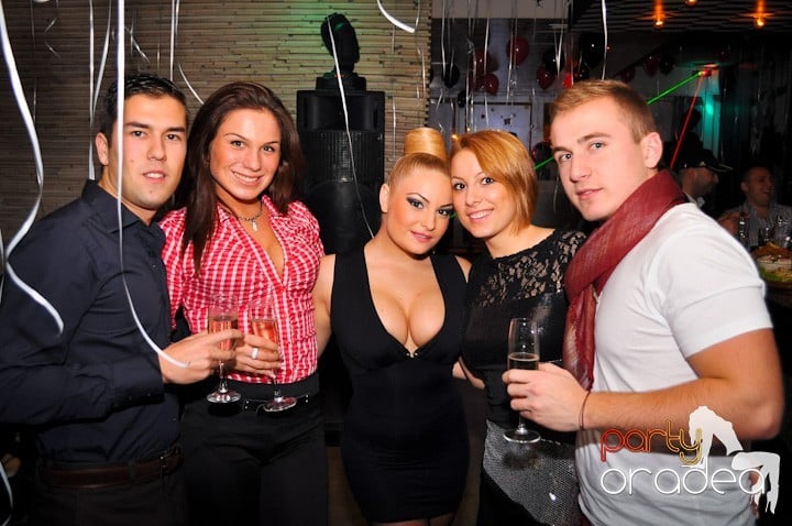 Birthday Party în Lounge, The Lounge