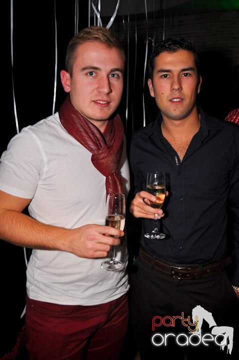 Birthday Party în Lounge, The Lounge