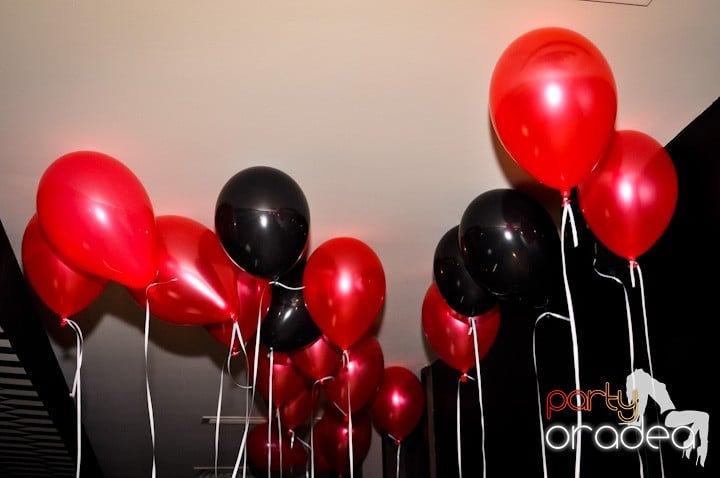 Birthday Party în Lounge, The Lounge