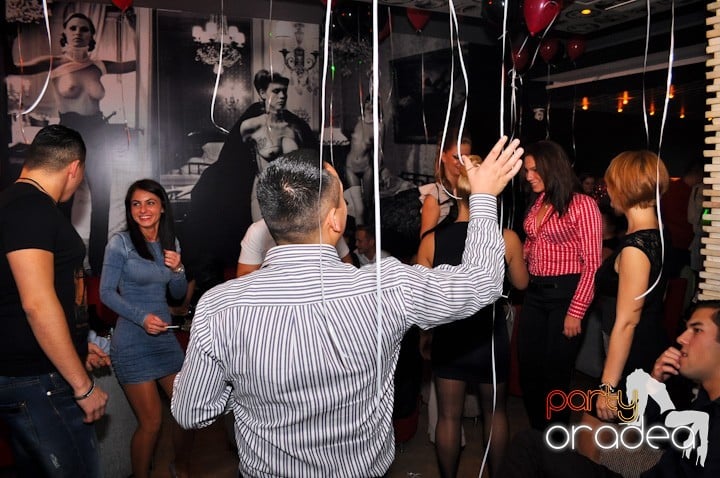 Birthday Party în Lounge, The Lounge