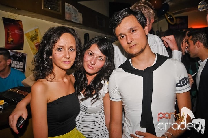 Birthday Party în Yellow Submarine, 