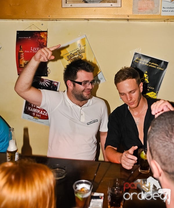 Birthday Party în Yellow Submarine, 