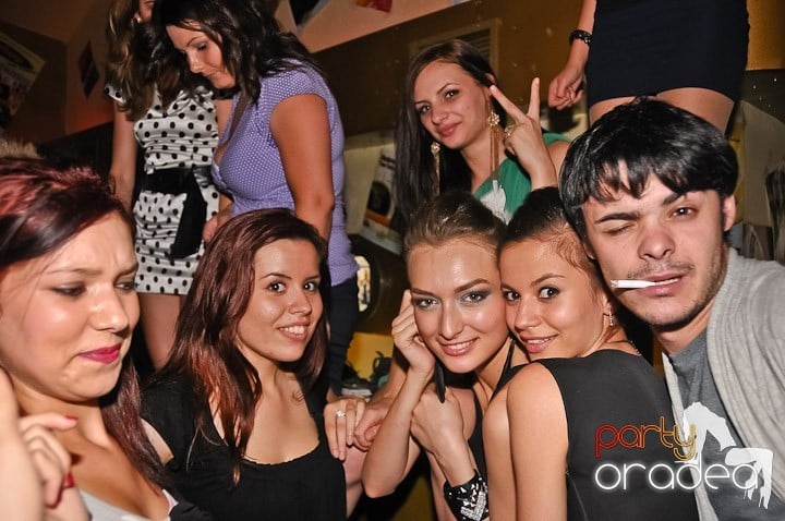 Birthday Party în Yellow Submarine, 