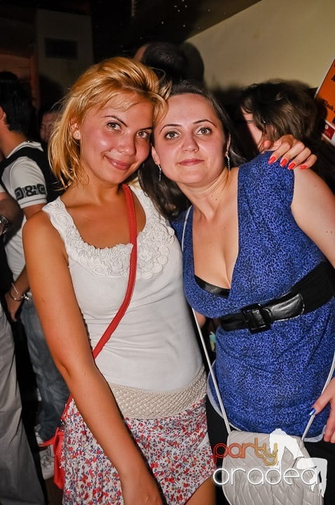 Birthday Party în Yellow Submarine, 