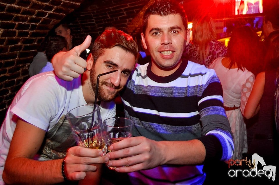 Black Friday Party în Escape, 