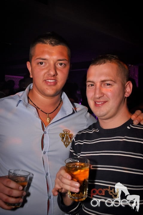 Blaga de la Oradea şi Speedy Band în Club Life, 