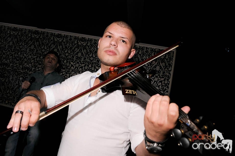 Blaga de la Oradea şi Speedy Band în Life, 