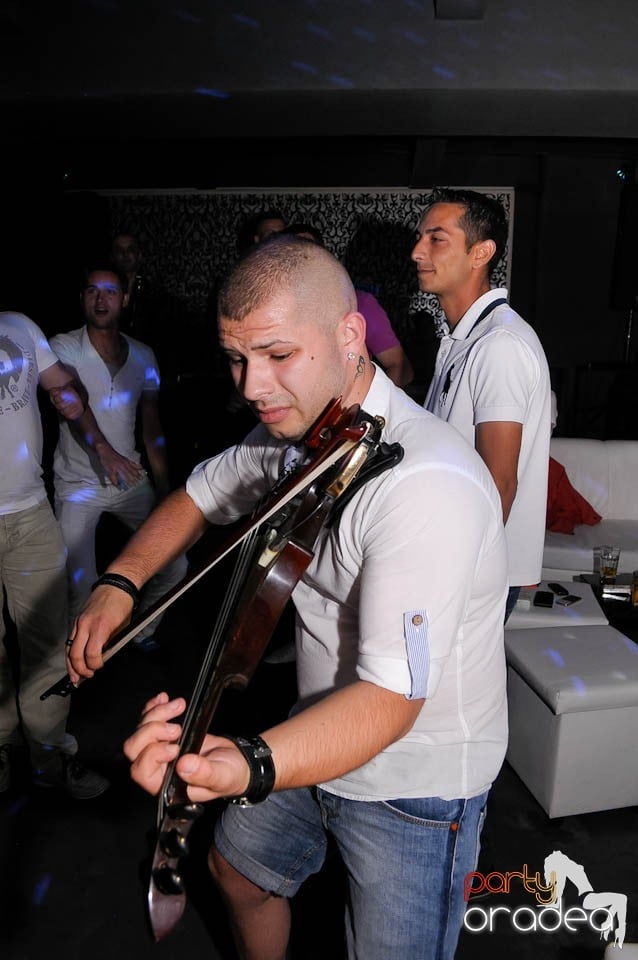 Blaga de la Oradea şi Speedy Band în Life, 