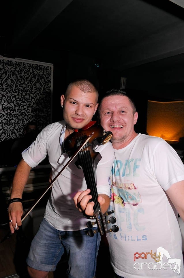 Blaga de la Oradea şi Speedy Band în Life, 