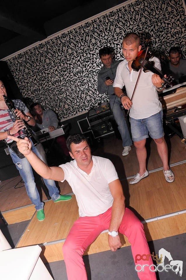 Blaga de la Oradea şi Speedy Band în Life, 