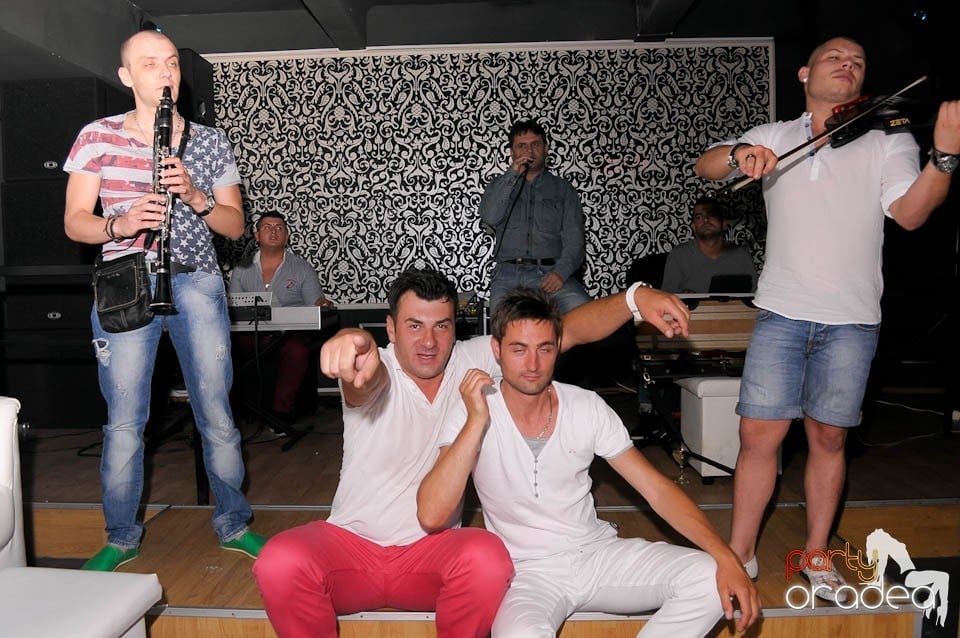 Blaga de la Oradea şi Speedy Band în Life, 