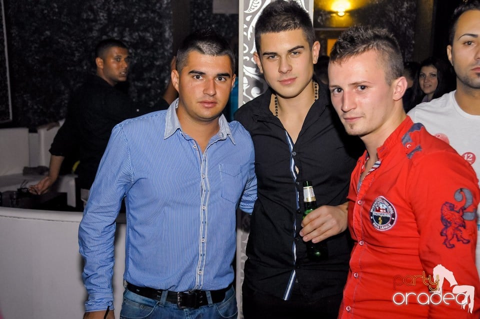 Blaga în Club Life, 