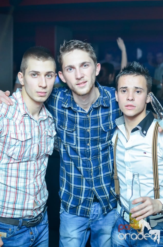 Blaga si Speedy in club Life, 