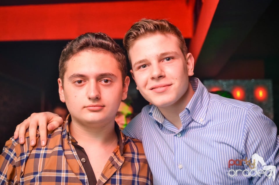 Blaga si Speedy in club Life, 