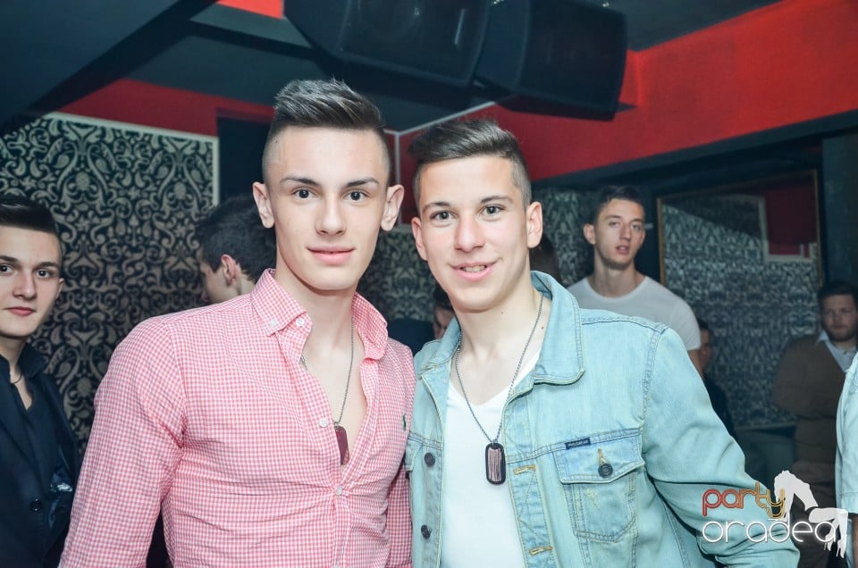 Blaga si Speedy in club Life, 