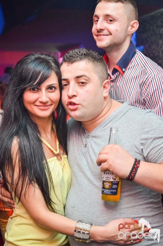 Blaga si Speedy in club Life, 