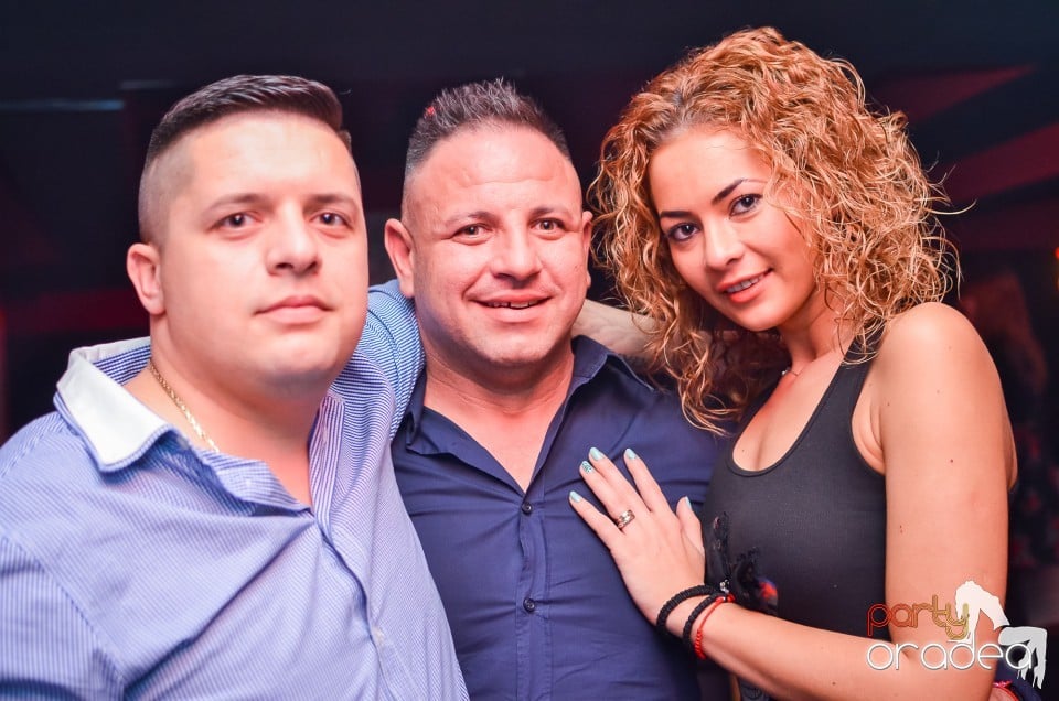 Blaga si Speedy in club Life, 