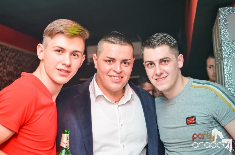 Blaga si Speedy in club Life, 