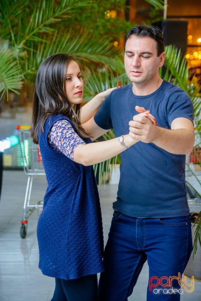 Blondy's Art Café - Karaoke, 