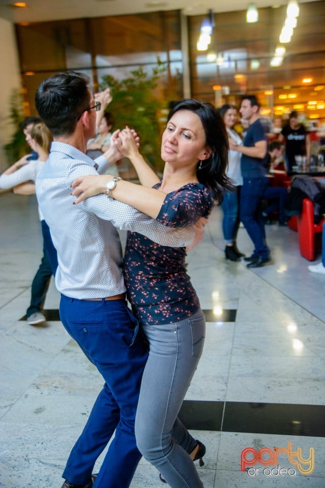 Blondy's Art Café - Karaoke, 