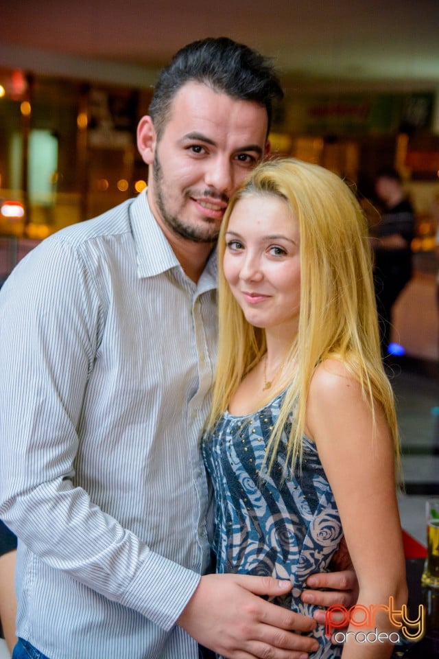 Blondy's Art Café - Karaoke, 