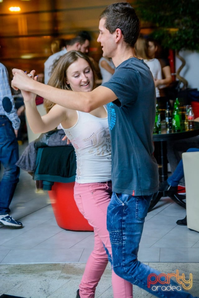 Blondy's Art Café - Karaoke, 