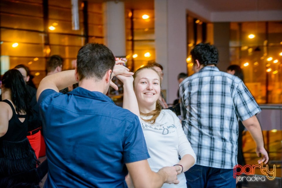 Blondy's Art Café - Karaoke, 