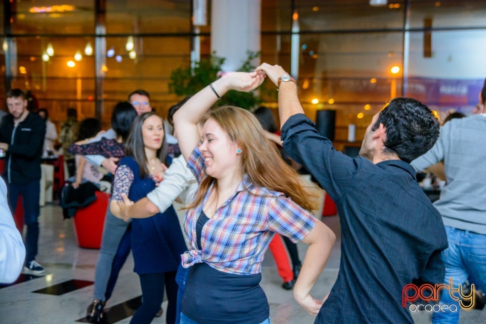 Blondy's Art Café - Karaoke, 