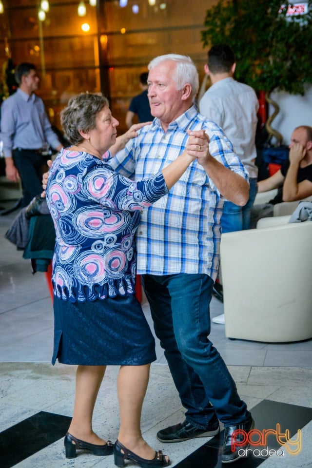 Blondy's Art Café - Karaoke, 