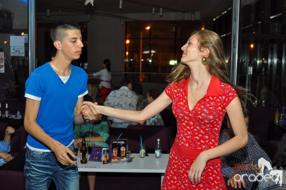 Blondy's Karaoke Party, 