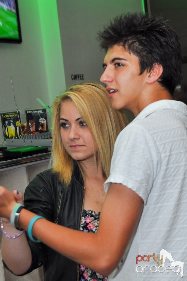 Blondy's Karaoke Party, 