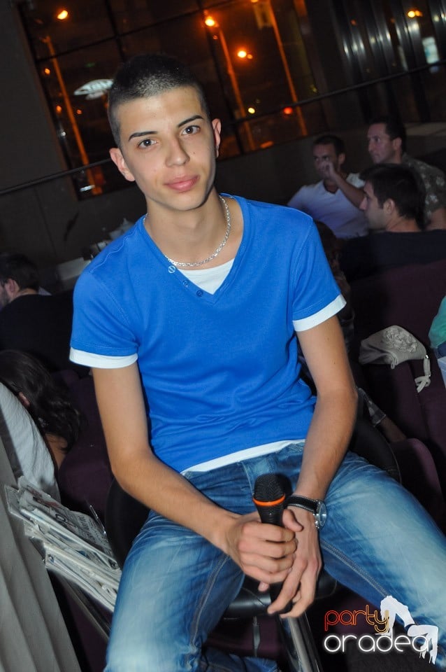 Blondy's Karaoke Party, 