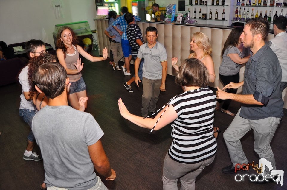 Blondy's - Seară de dans, 