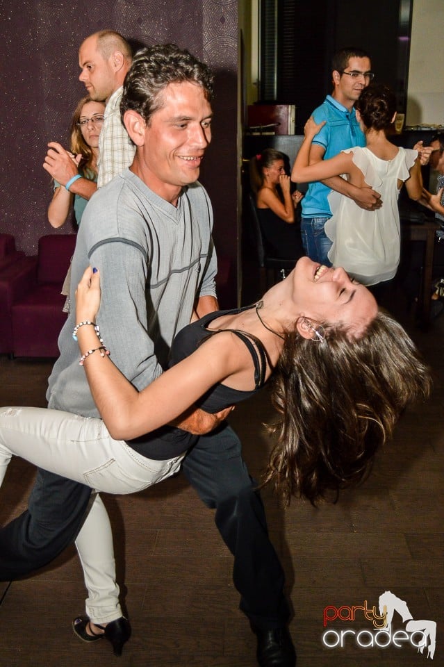 Blondy's - Seara de Dans, 