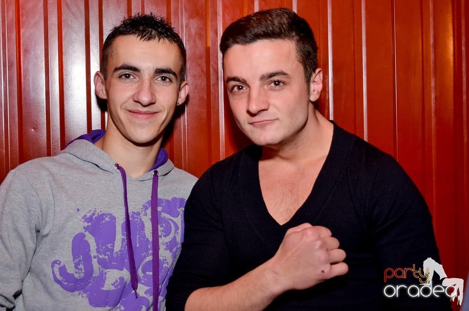 Bomba Party în Disco Faház, 