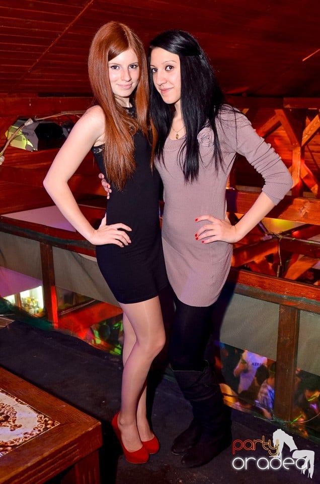 Bomba Party în Disco Faház, 