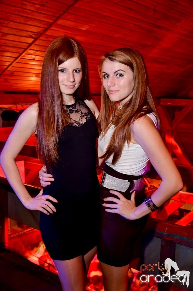 Bomba Party în Disco Faház, 