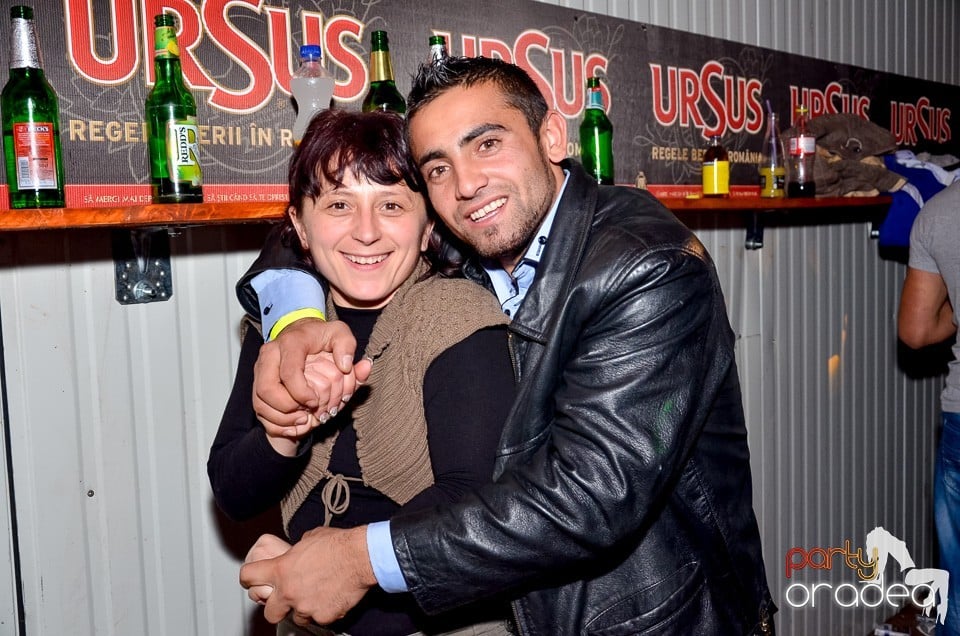 Bomba Party în Disco Faház, 