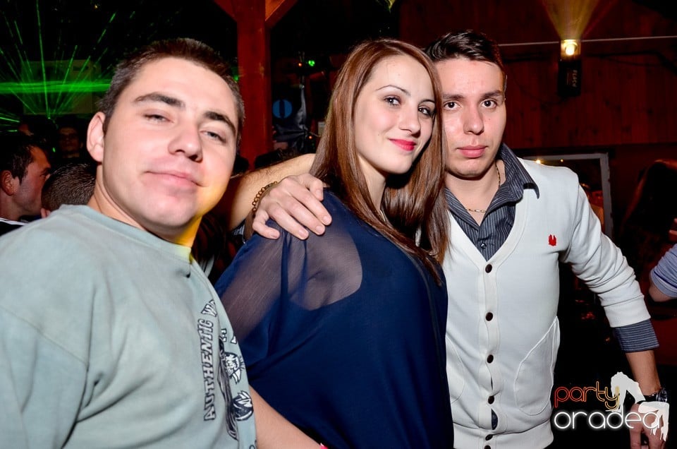 Bomba Party în Disco Faház, 