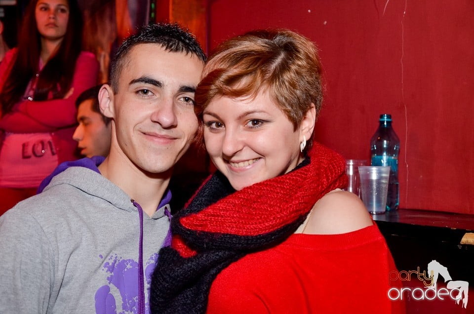 Bomba Party în Disco Faház, 