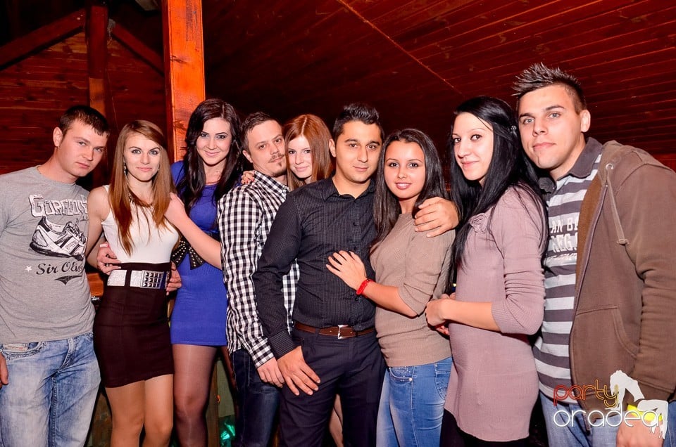 Bomba Party în Disco Faház, 