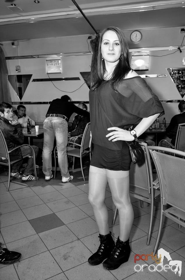 Bomba Party în Disco Faház, 