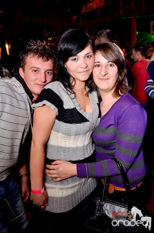 Bomba Party în Disco Faház, 