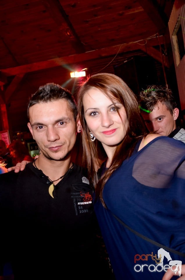 Bomba Party în Disco Faház, 