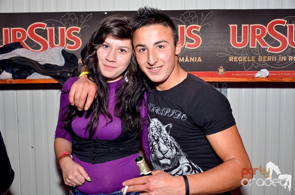 Bomba Party în Disco Faház, 