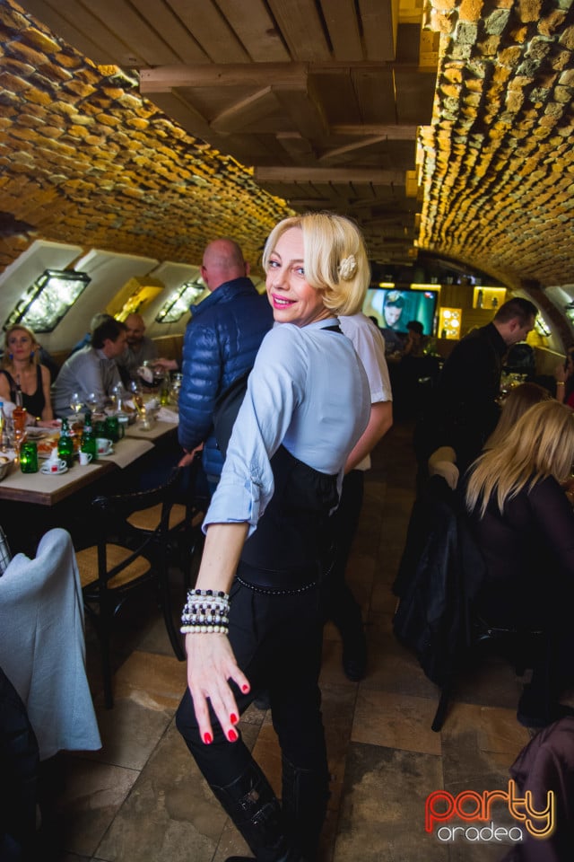 Vineri seara în Restaurant Borsalino, Borsalino