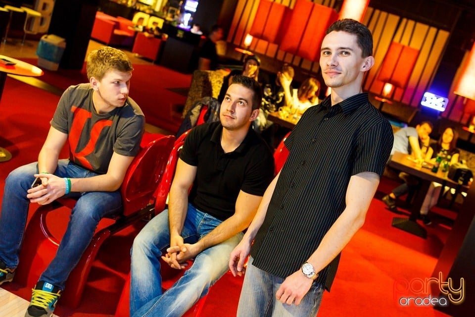 Bowling Tournament, Billy Art Club