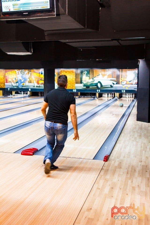 Bowling Tournament, Billy Art Club