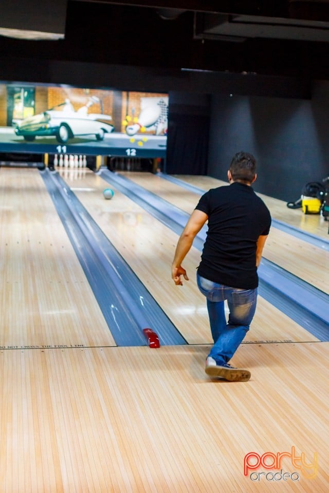 Bowling Tournament, Billy Art Club